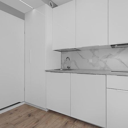 Enes Apartments Legnicka Street A วรอตซวาฟ ภายนอก รูปภาพ