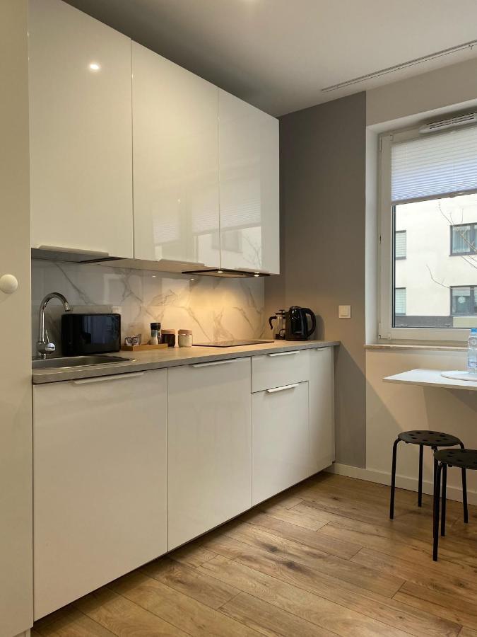 Enes Apartments Legnicka Street A วรอตซวาฟ ภายนอก รูปภาพ