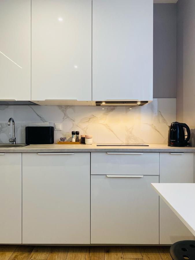 Enes Apartments Legnicka Street A วรอตซวาฟ ภายนอก รูปภาพ