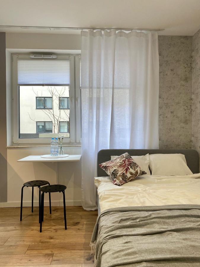 Enes Apartments Legnicka Street A วรอตซวาฟ ภายนอก รูปภาพ